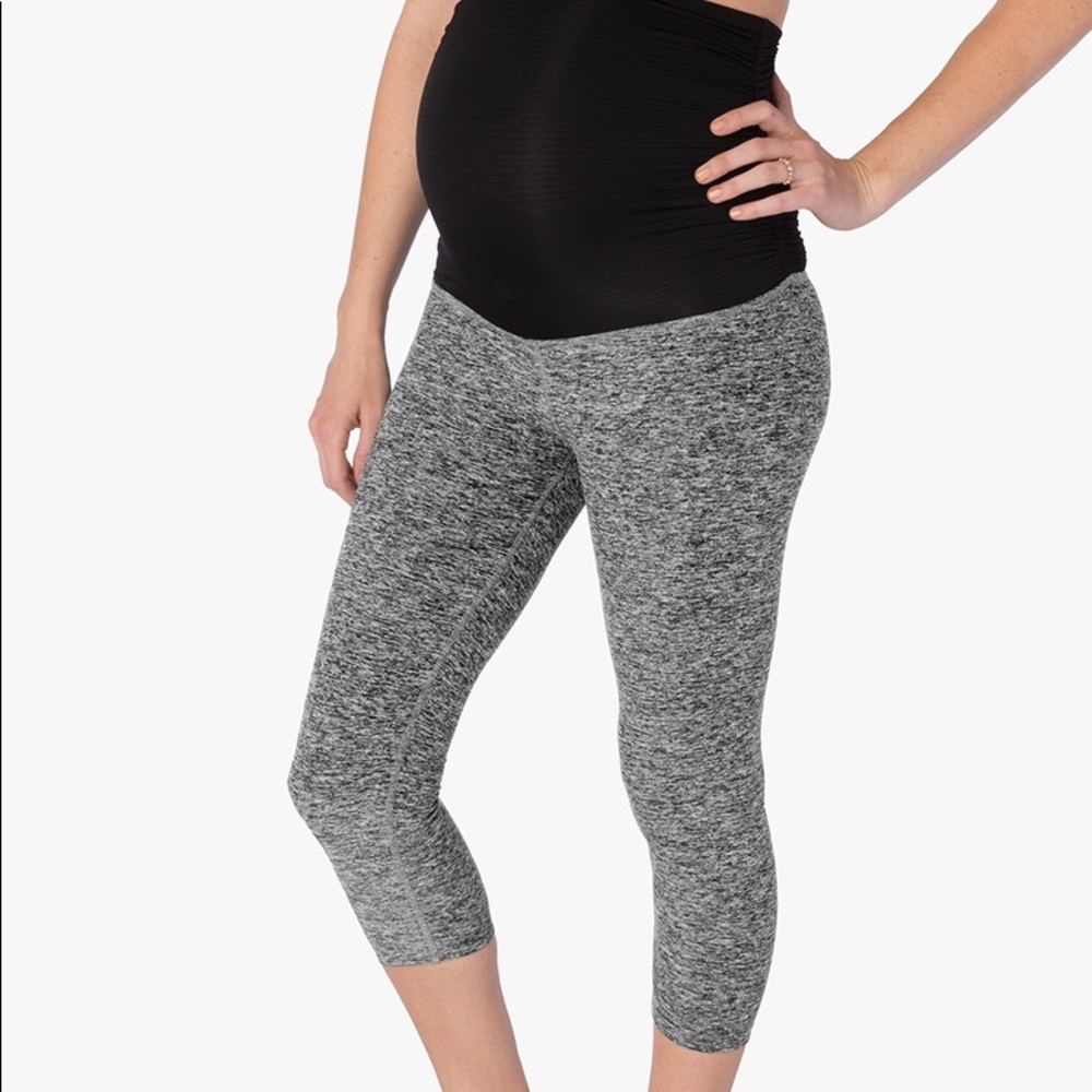 Beyond Yoga - beyond the bump maternity leggings